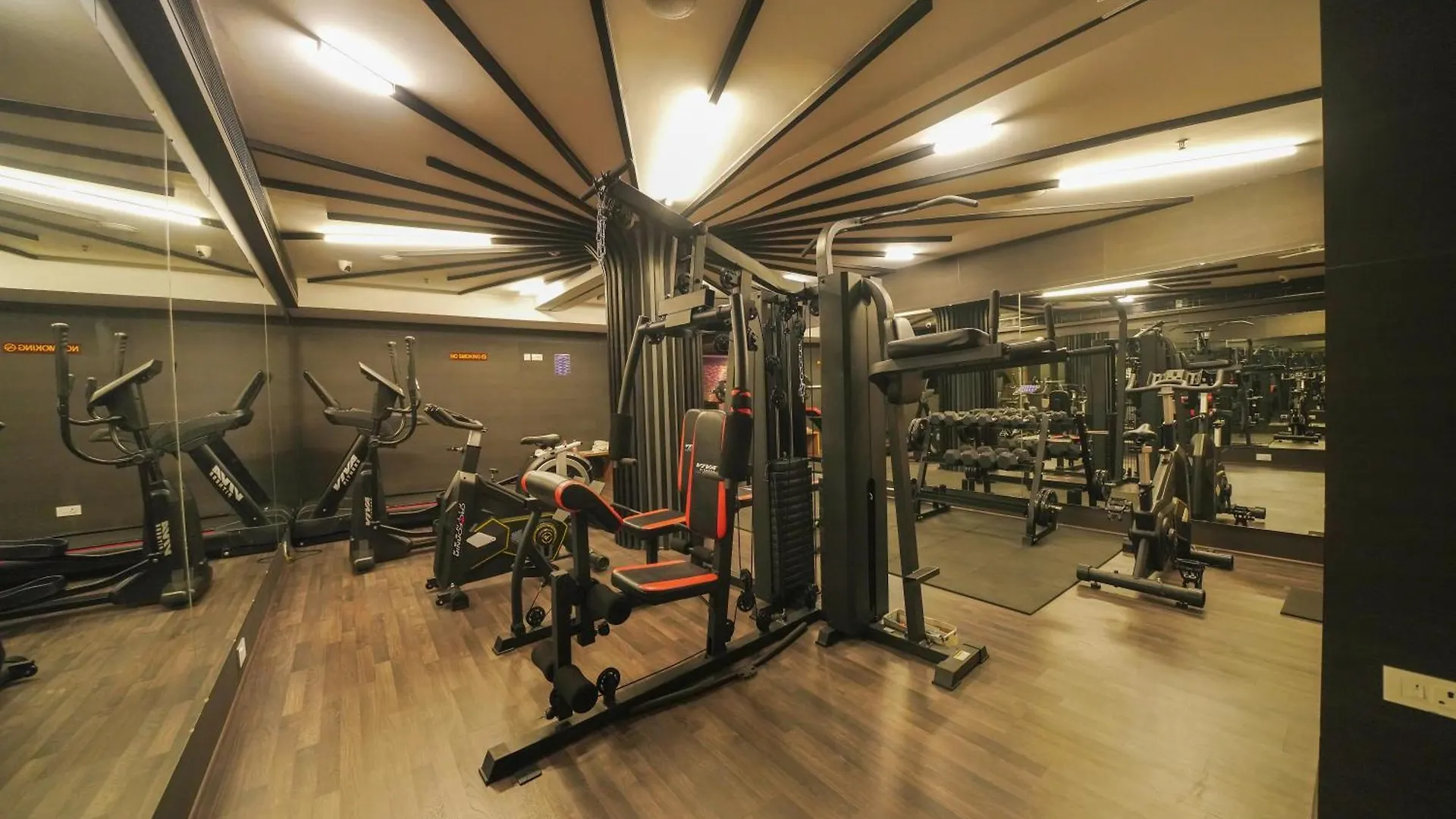 Hotel Classic Regency Alappuzha