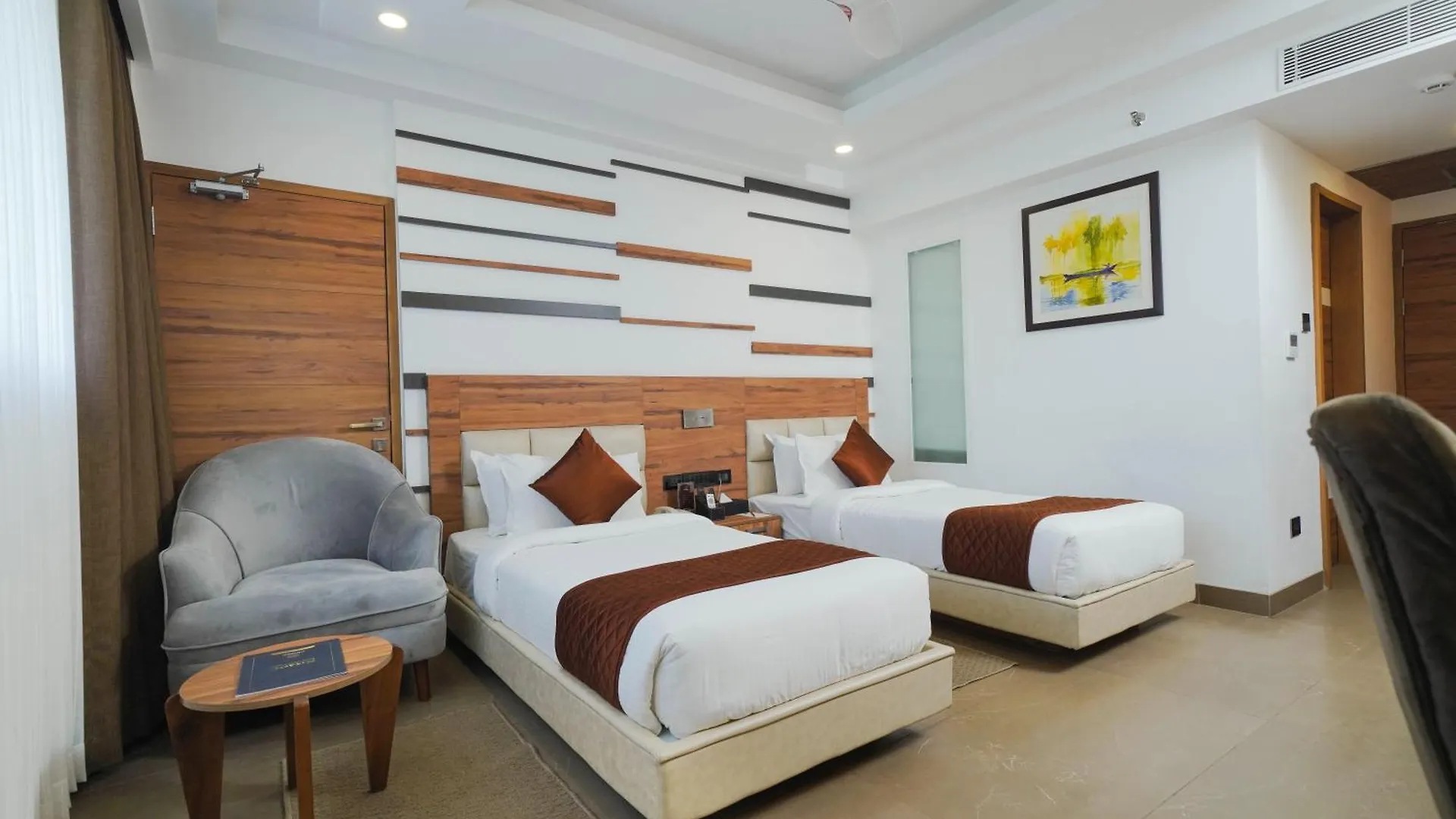 Classic Regency Alappuzha Hotel