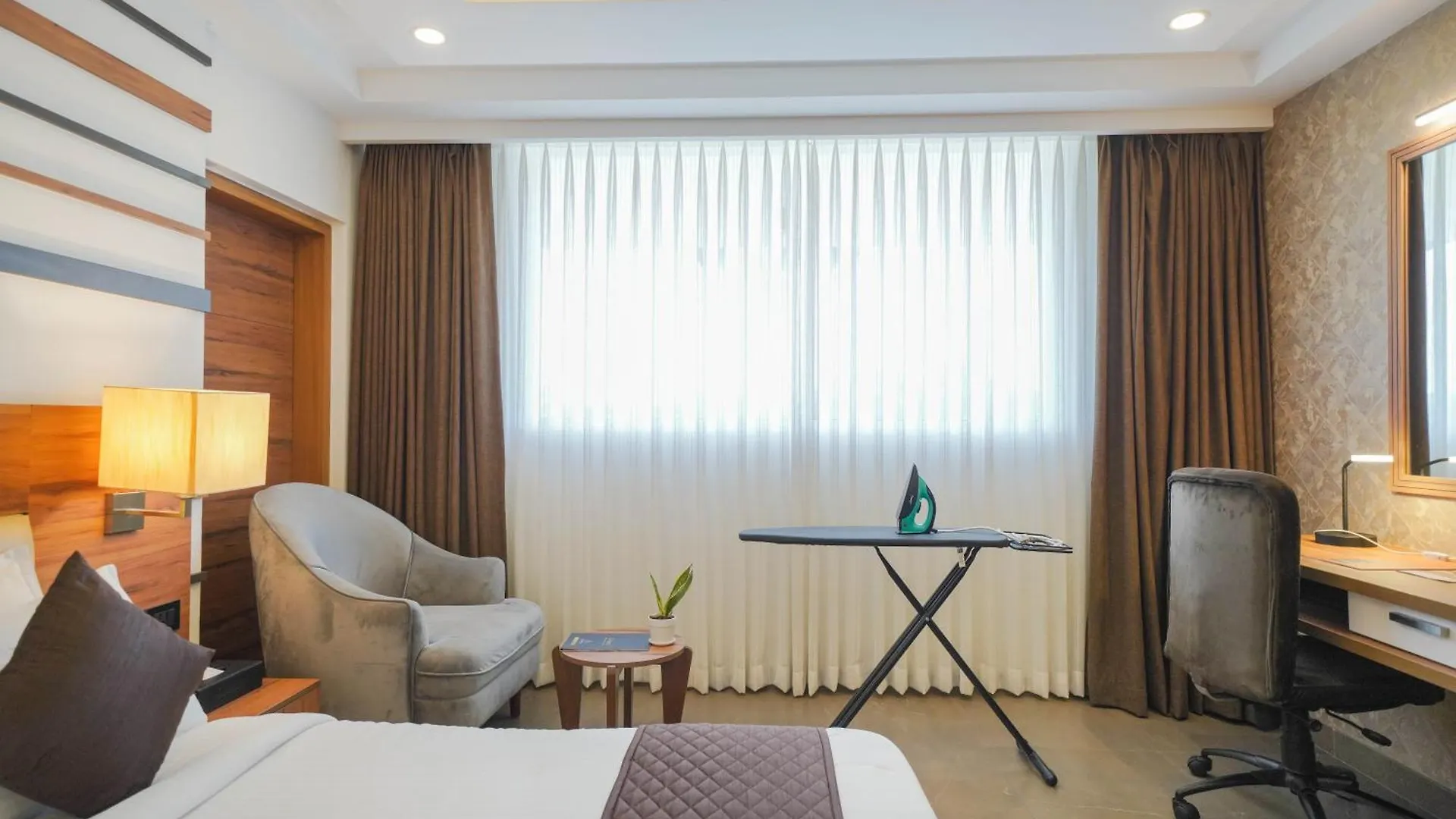 Classic Regency Alappuzha 5*,  India